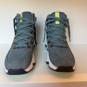 Sorel Women's Kinetic Impact Conquest Waterproof Shoes
